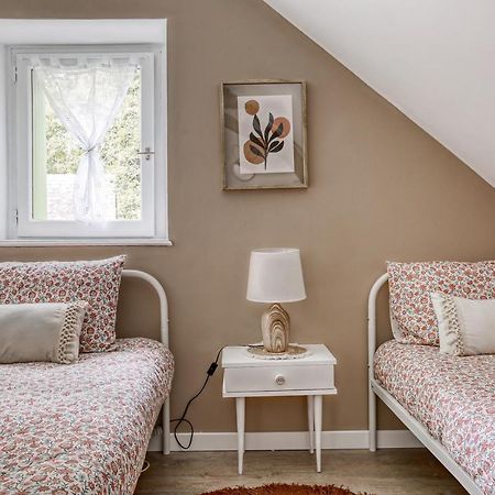 Gite L'Escale - Maison De Charme Chambellay Экстерьер фото