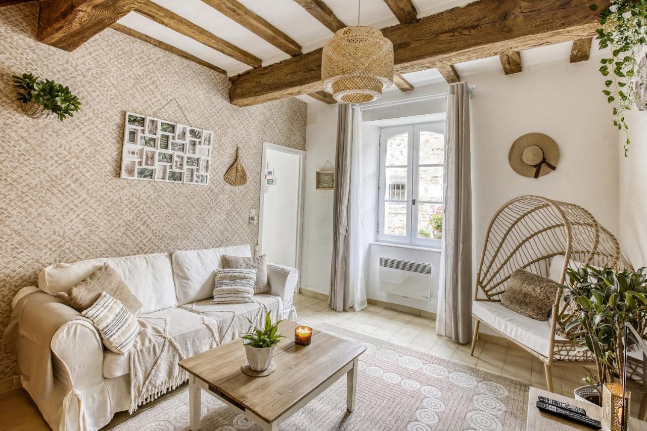 Gite L'Escale - Maison De Charme Chambellay Экстерьер фото