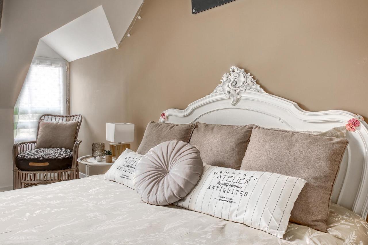 Gite L'Escale - Maison De Charme Chambellay Экстерьер фото