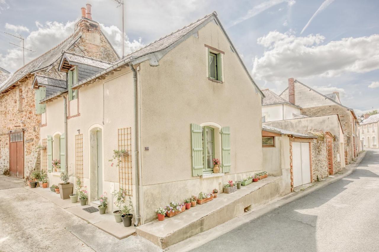 Gite L'Escale - Maison De Charme Chambellay Экстерьер фото